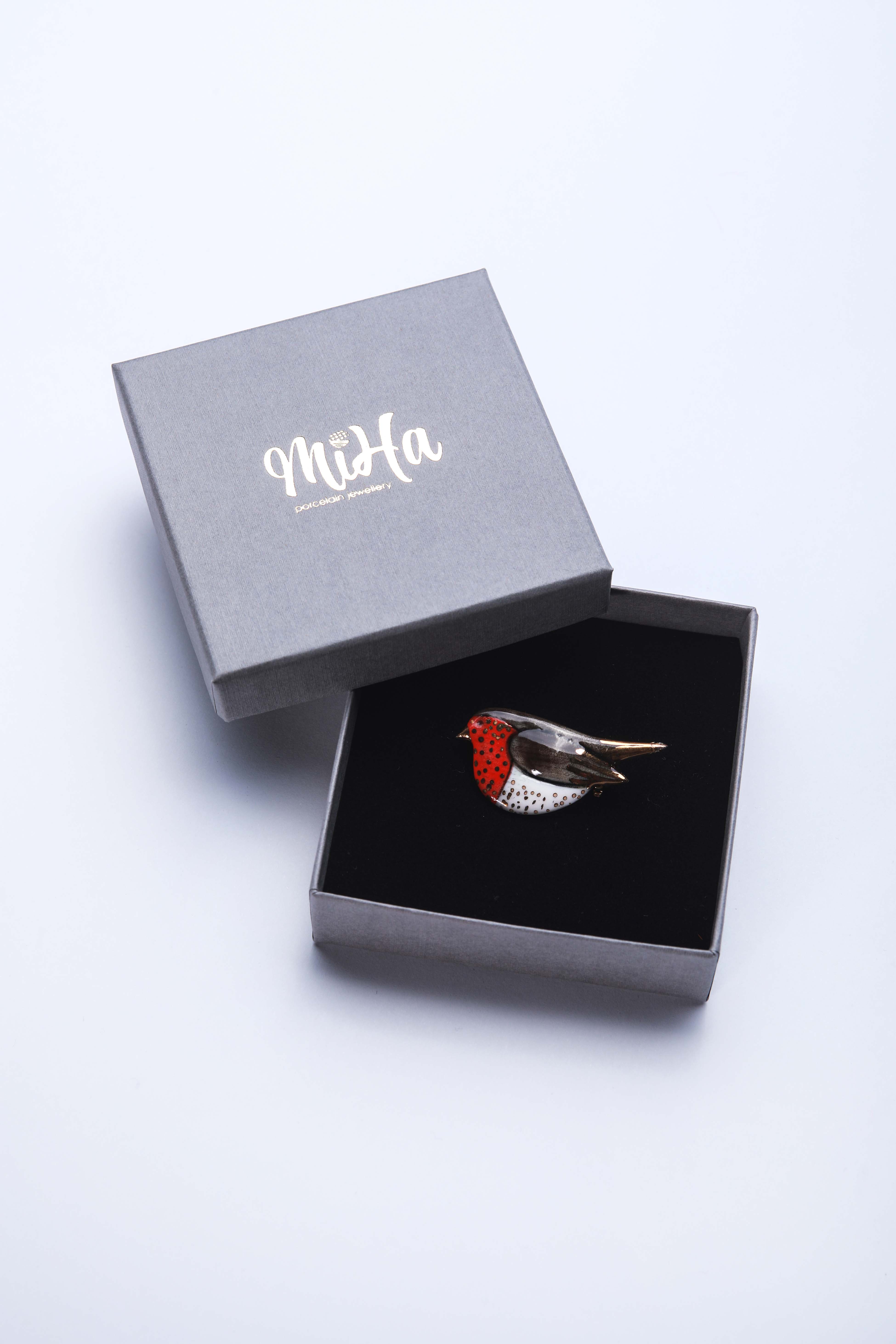 Porcelain Robin Brooch with 24K Gold Lustre